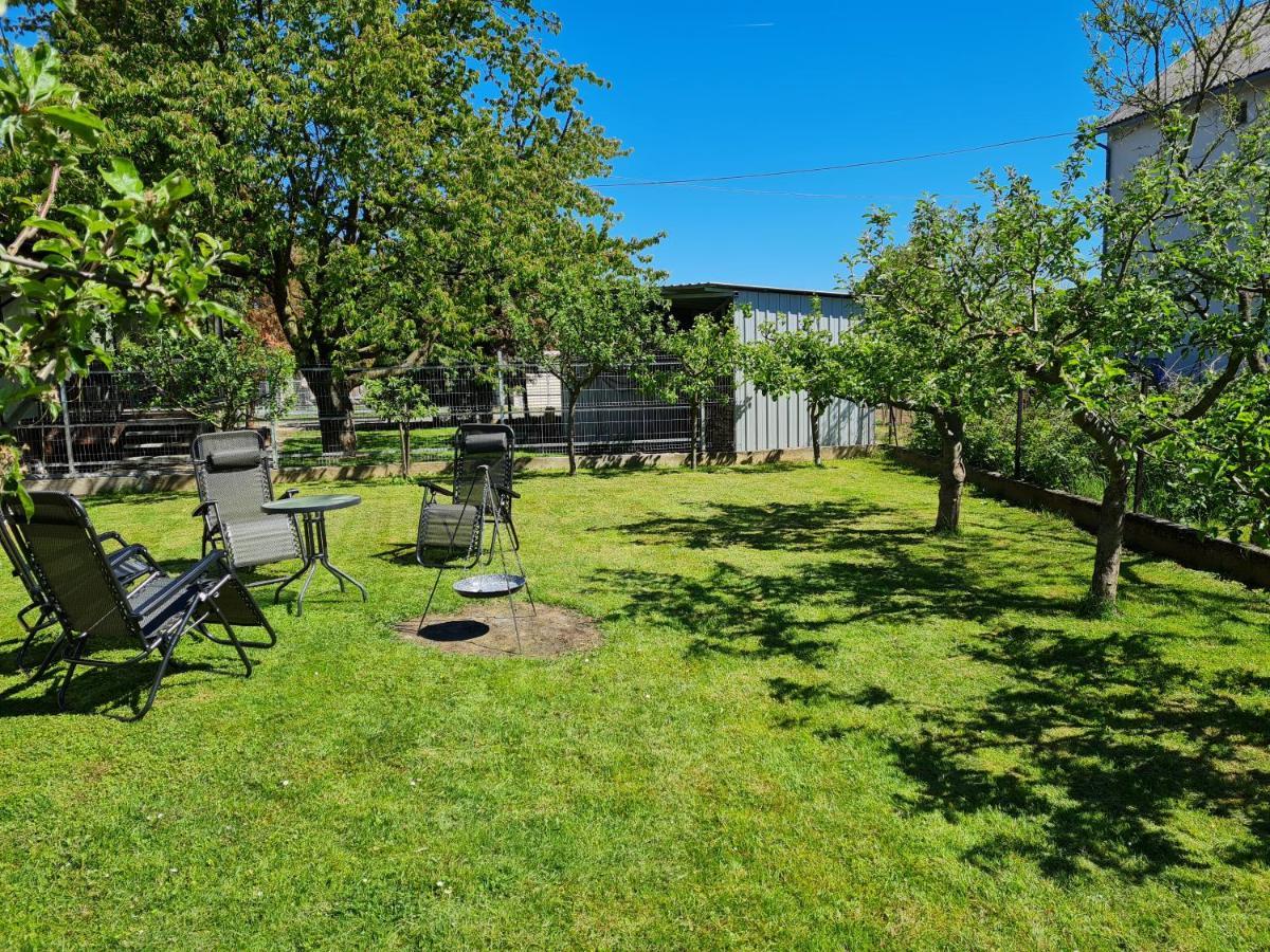 Gyoengyvirag Apartman Lenti Exteriér fotografie