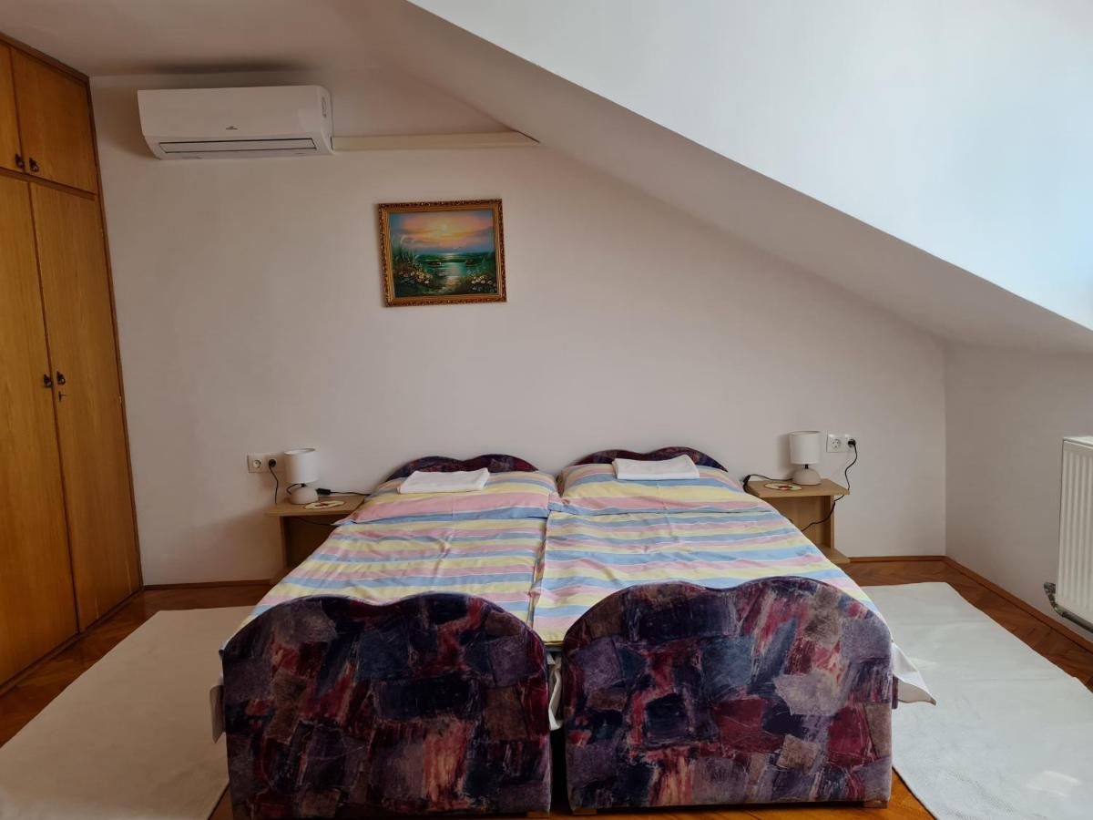 Gyoengyvirag Apartman Lenti Exteriér fotografie