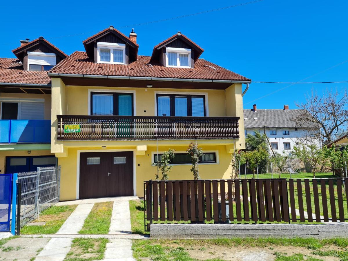 Gyoengyvirag Apartman Lenti Exteriér fotografie